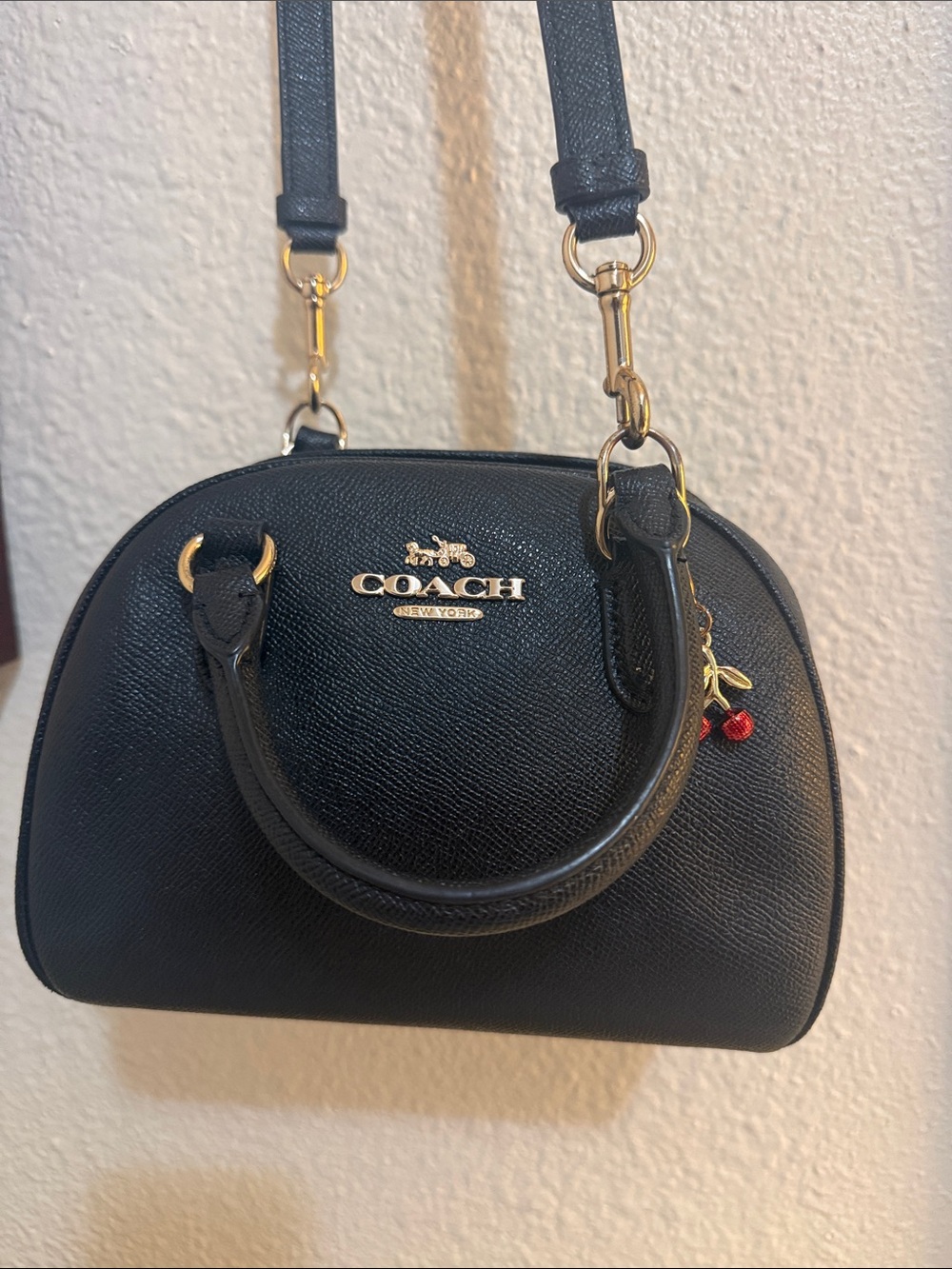 Coach mini Sydney Hand/CrossBody bag - Picture 14 of 16